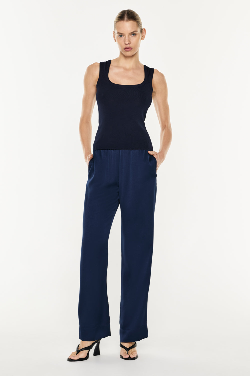 Twilights Kiss Pull On Pant